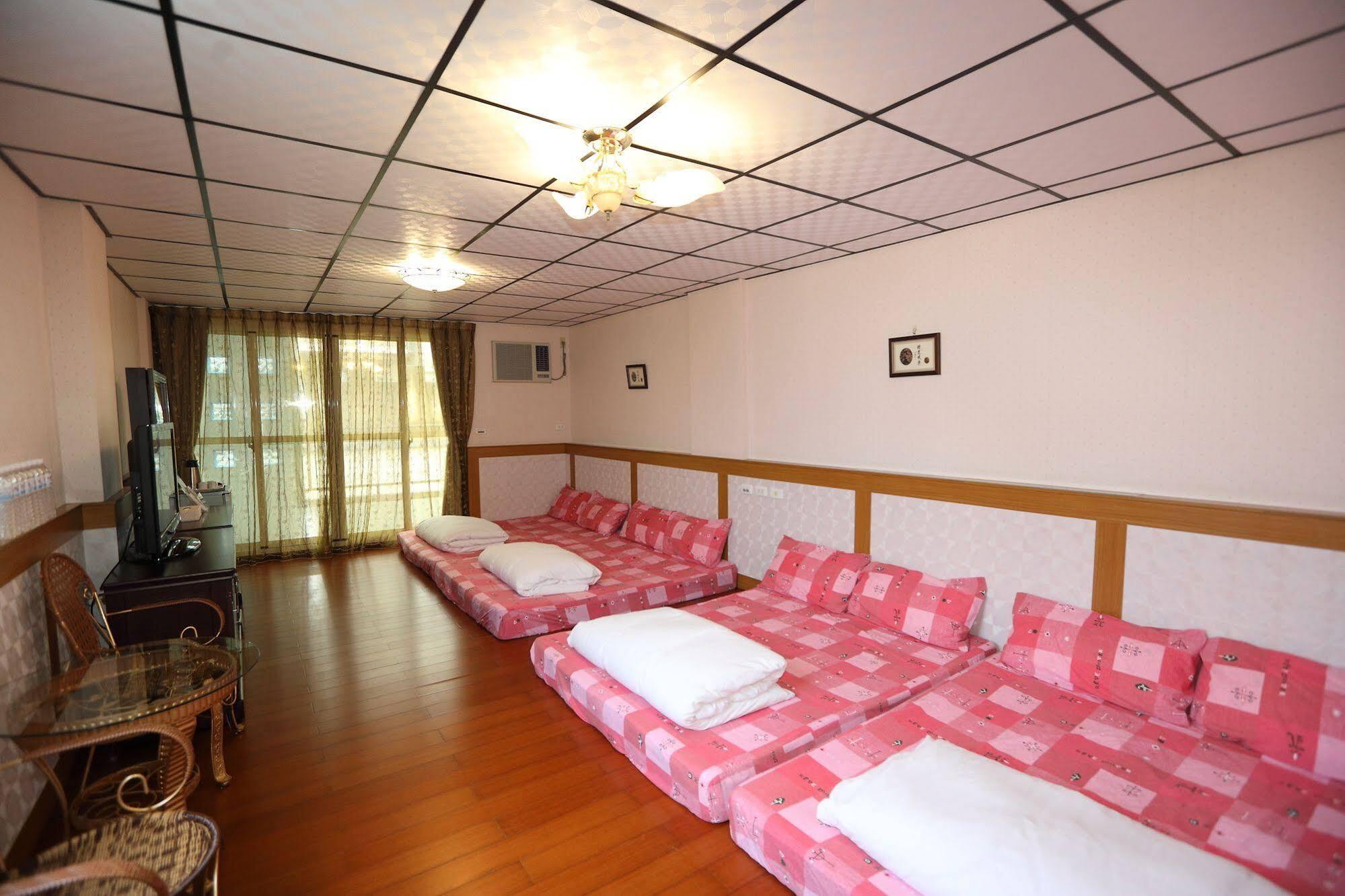 First Place B&B Hualien Buitenkant foto