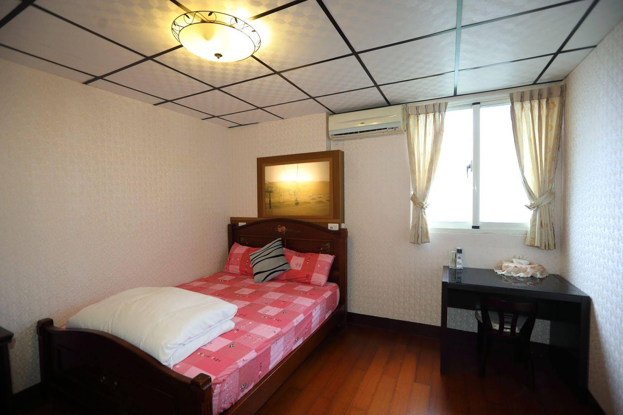 First Place B&B Hualien Buitenkant foto